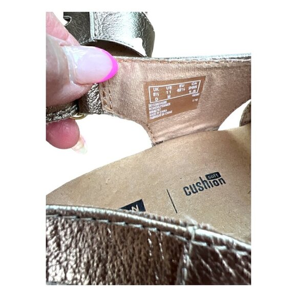 Clarks Collection Gold Metallic Annadel Bari Cork Wedge Sandals Women’s Size 11 - Picture 3 of 7